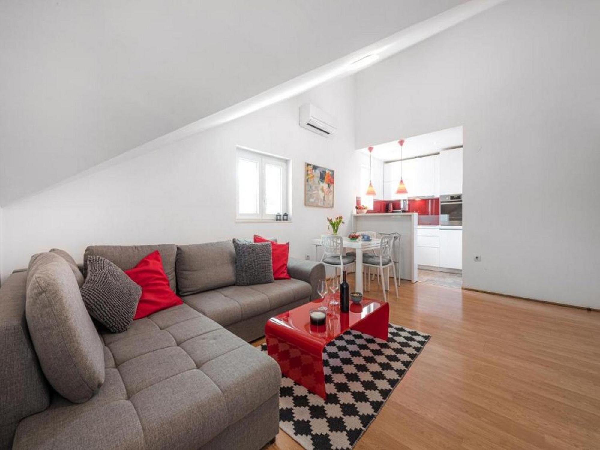 Apartments Meri & Karla دوبروفينك الغرفة الصورة